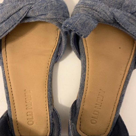 Old Navy Toddler Denim Ankle Buckle Pointed Toe Dress Shoes - Picture 5 of 5